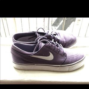 Nike men’s shoes